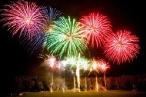 Pirotechnikai prieš „Vilniaus fejeriją“ apšils Rygoje ir Monake