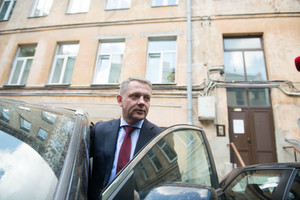 Prokuroras teigia, kad pas E. Masiulį rado didelę pinigų sumą