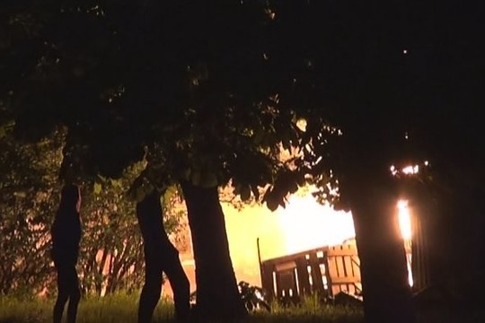 Vilniuje padegė namą, kuriame miegojo trys žmonės