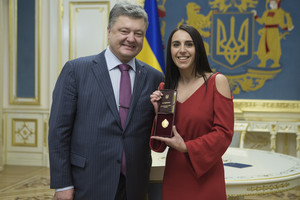 P. Porošenka: Džamalos daina iš pradžių vadinosi „Mūsų Krymas“