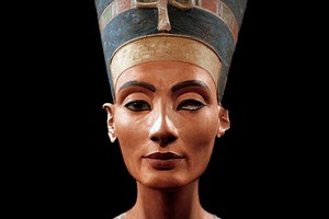 Egipto paslaptys: kvanktelėjęs faraonas ir dingusi Nefertitė