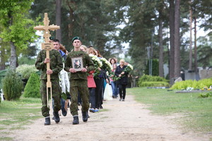 Ligoninėje užgesęs karys palaidotas Šilutėje