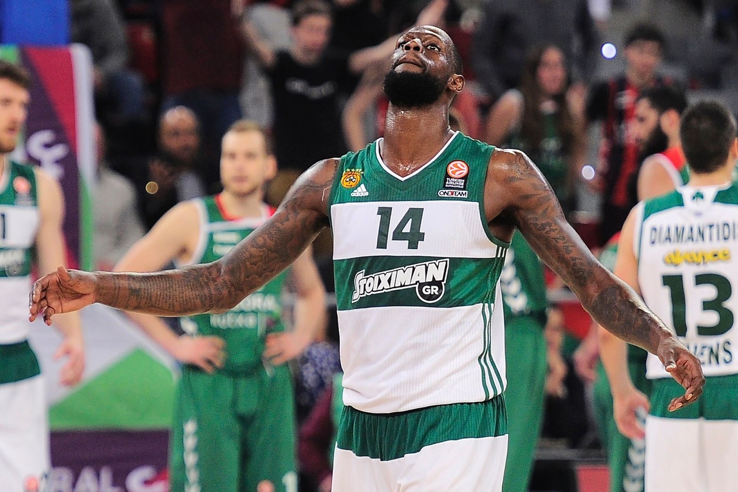 „Panathinaikos“ ekipa laimėjo pirmąją dvikovą.