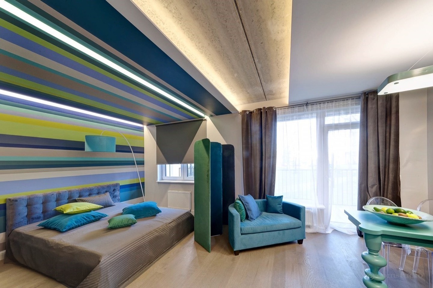 Dizainerei Indrai Marcinkevičienei buvo patikėta įrengti vieno kambario buto interjerą „Ozo namuose“.<br>A. Moisiejenko nuotr.