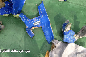 „EgyptAir“ katastrofa: paviešintos pirmos nuolaužų nuotraukos