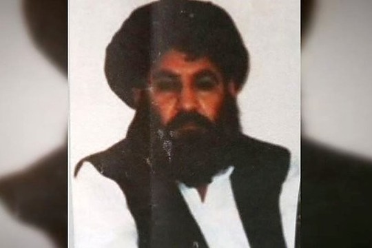 Per antskrydi nukautas talibų lyderis Achtaras Mansūras