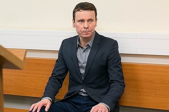 Iš kur R. Kurlianskis galėjo gauti įslaptintus dokumentus?