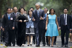 JAV prezidentas B. Obama pradėjo vizitą Vietname