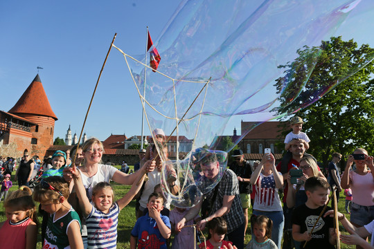 Kauniečius džiugino tradicinis renginys – Burbuliatorius<br>G. Bitvinsko nuotr.