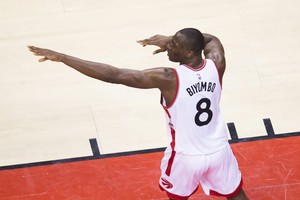 Gandai dėl Jono Valančiūno griuvo, bet „Raptors“ – vėl stipresni