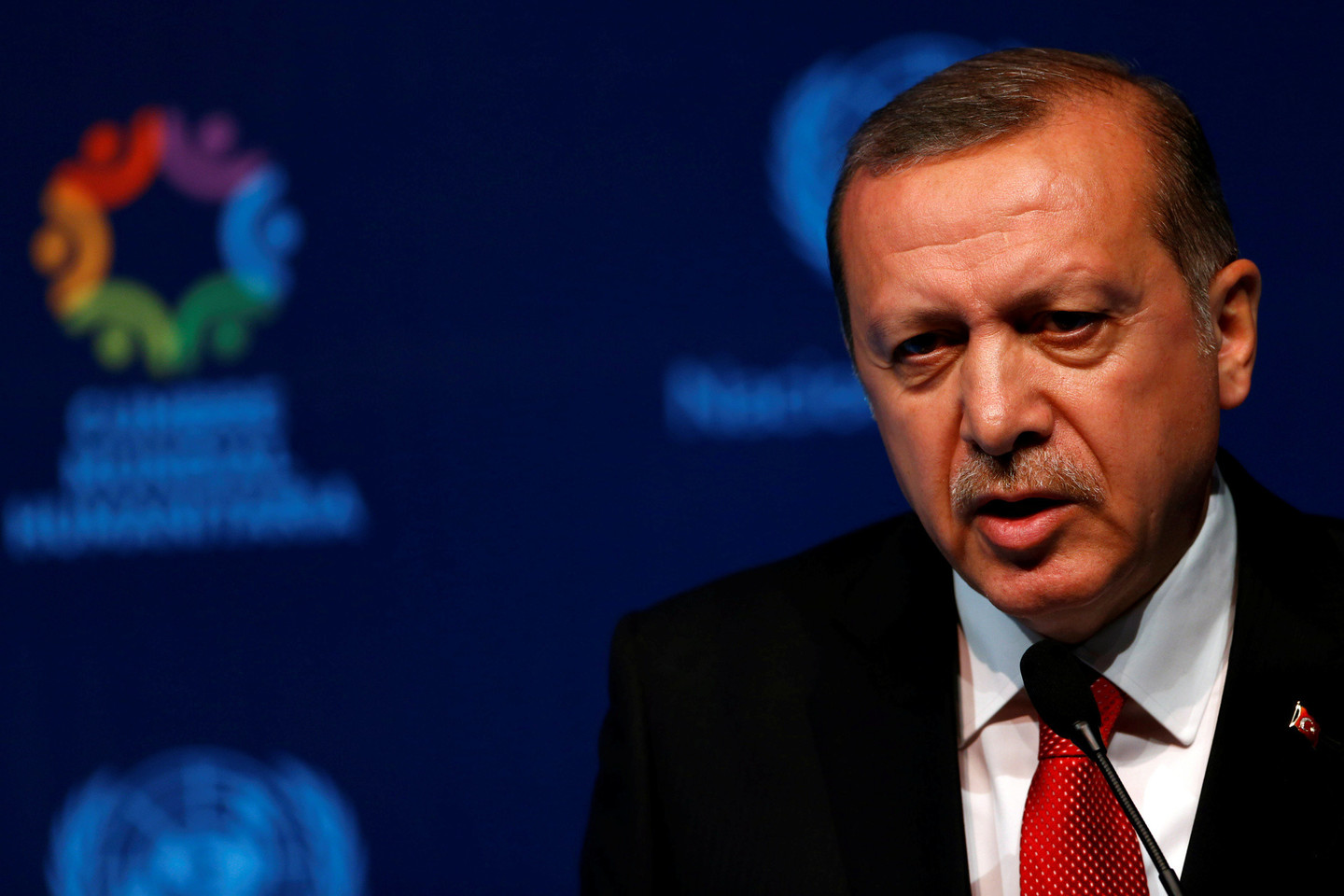 Turkijos prezidentas siekia bevizio režimo.