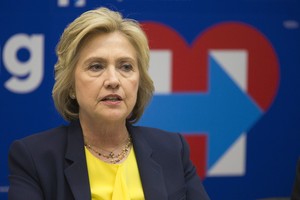 H. Clinton atsisako TV debatų su konkurentu B. Sandersu