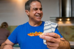 Izraelio ambasadorių sužavėjo legendinis lietuviškas skanėstas