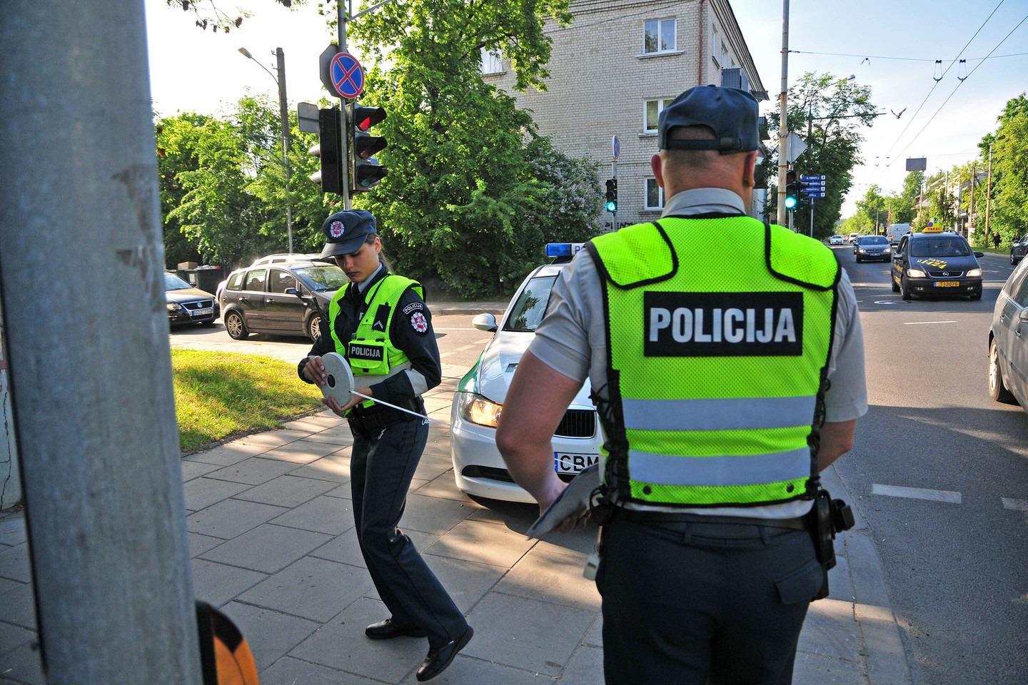 Praėjusią parą avarijose sužalota 18 žmonių.