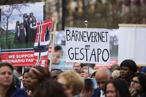 Norvegijos vaikų apsaugos tarnyba taikosi į užsieniečius
