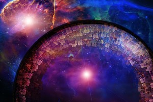 Ateivių ieškotojai tiesia ranką