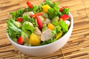 Sočios ir gaivios salotos: du pasiūlymai 