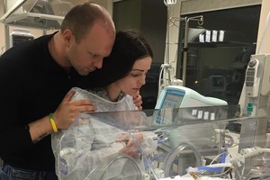 K. Krivicko tik ką gimusiam sūnui – intensyvi gydytojų priežiūra