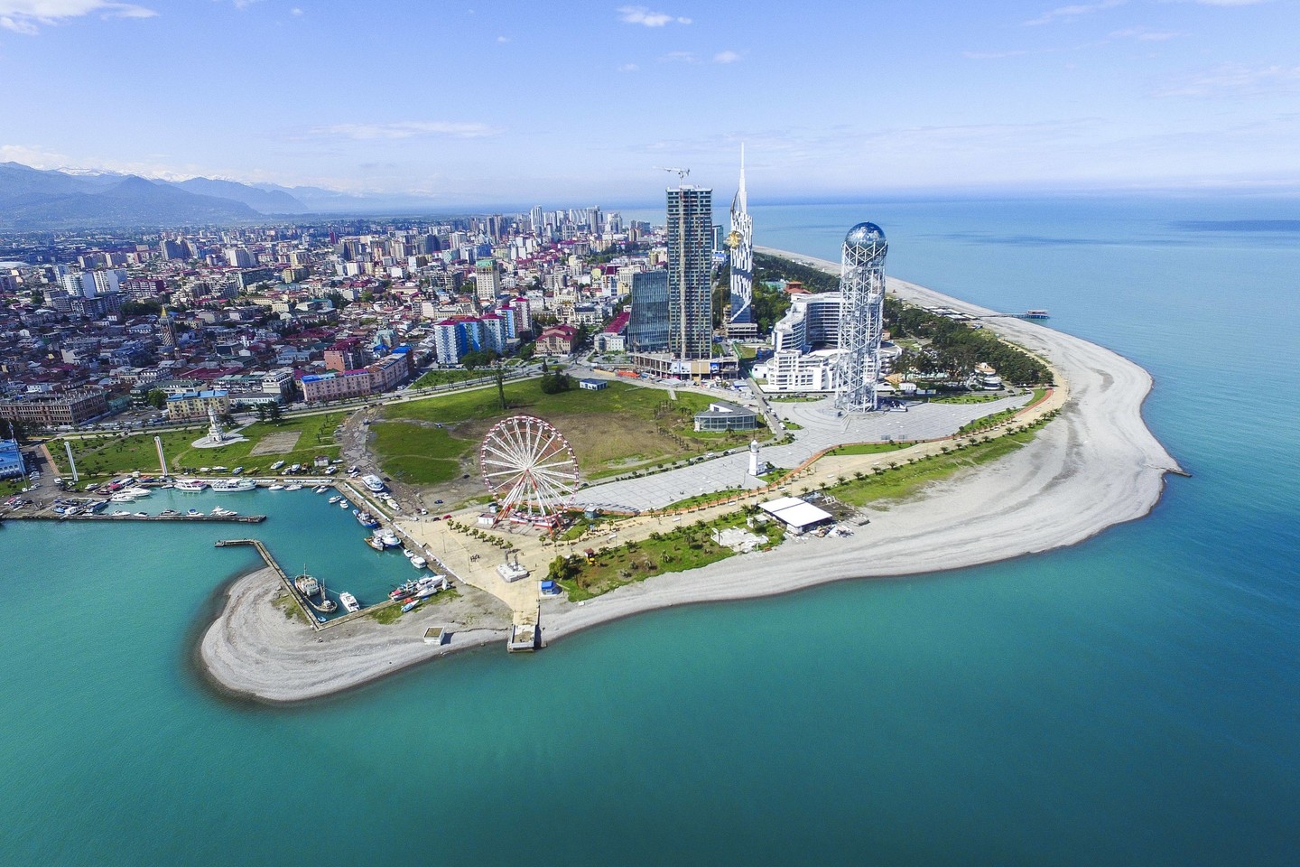 Batumis – Juodosios jūros uostas.<br>Organizatorių nuotr.