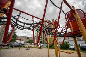 Vaizdelis žaidimų aikštelėje supykdė. Akivaizdu – tėvai akli