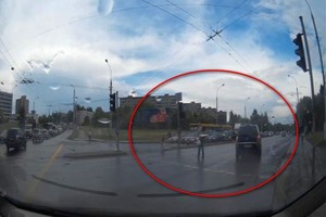 Vairuotoją sujaudino jaunuolio poelgis gatvėje