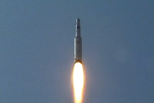 Šiaurės Korėja tikriausiai planuoja naują raketos startą