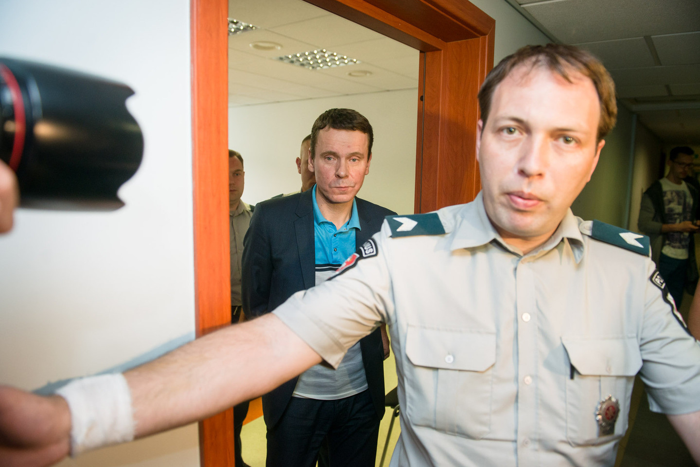 Kai R.Kurlianskį vedė į teismą, nei prokuroras, nei advokatai nenorėjo garsiai ištarti, kuriam laikui buvo prašoma verslininką suimti.