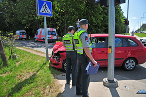 Savaitgalio avarijose Lietuvoje sužeisti 42 monės