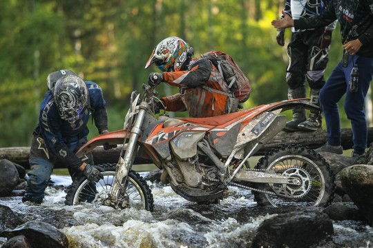 Įpusėjęs Ladogos maratonas atskleidė savo grožį ir sunkumus