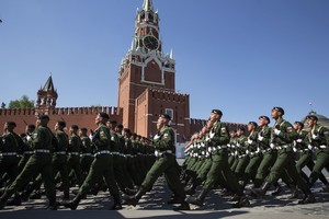 NATO paragino atremti „rimtą“ Rusijos iššūkį