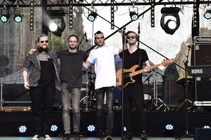 Naują dainą pristatantys „The Roop“ gros festivalyje „Positivus“