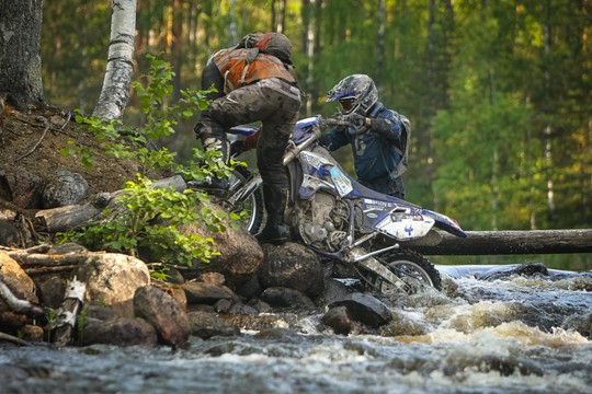 Bekelės varžybų dalyvius supa kvapą gniaužiančio grožio gamta