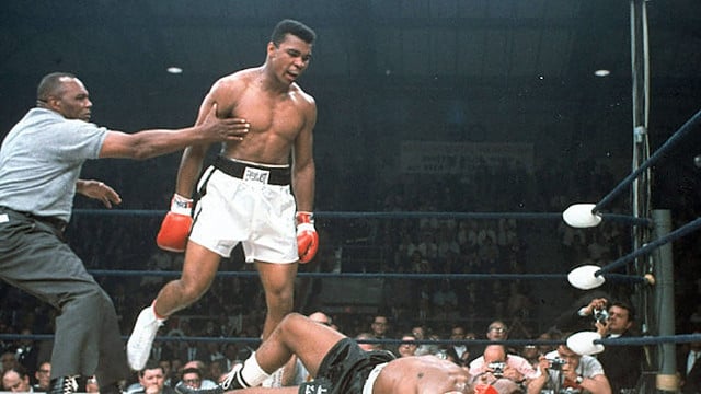 Sulaukęs 74-erių metų mirė bokso legenda Muhammadas Ali