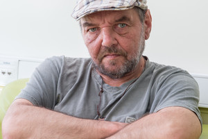 Rašytojas L. Jakimavičius vos ištrūko iš mirtinos kepenų ligos