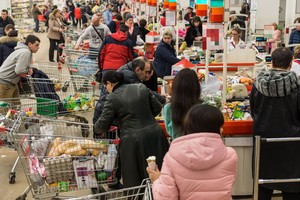 Mamos ir vaiko elgesys parduotuvėje net nupurtė: „Tai – riba“