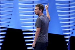 Programišiai smogė „Facebook“ įkūrėjui M.Zuckerbergui
