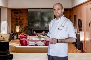 Šefo gudrybės, kaip paprastą menkę paversti šventiniu patiekalu