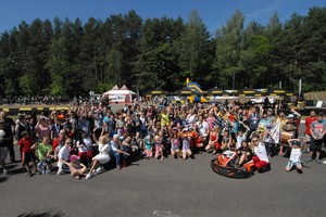 Vaikų dieną – kartingo turnyras vaikų globos namų auklėtiniams