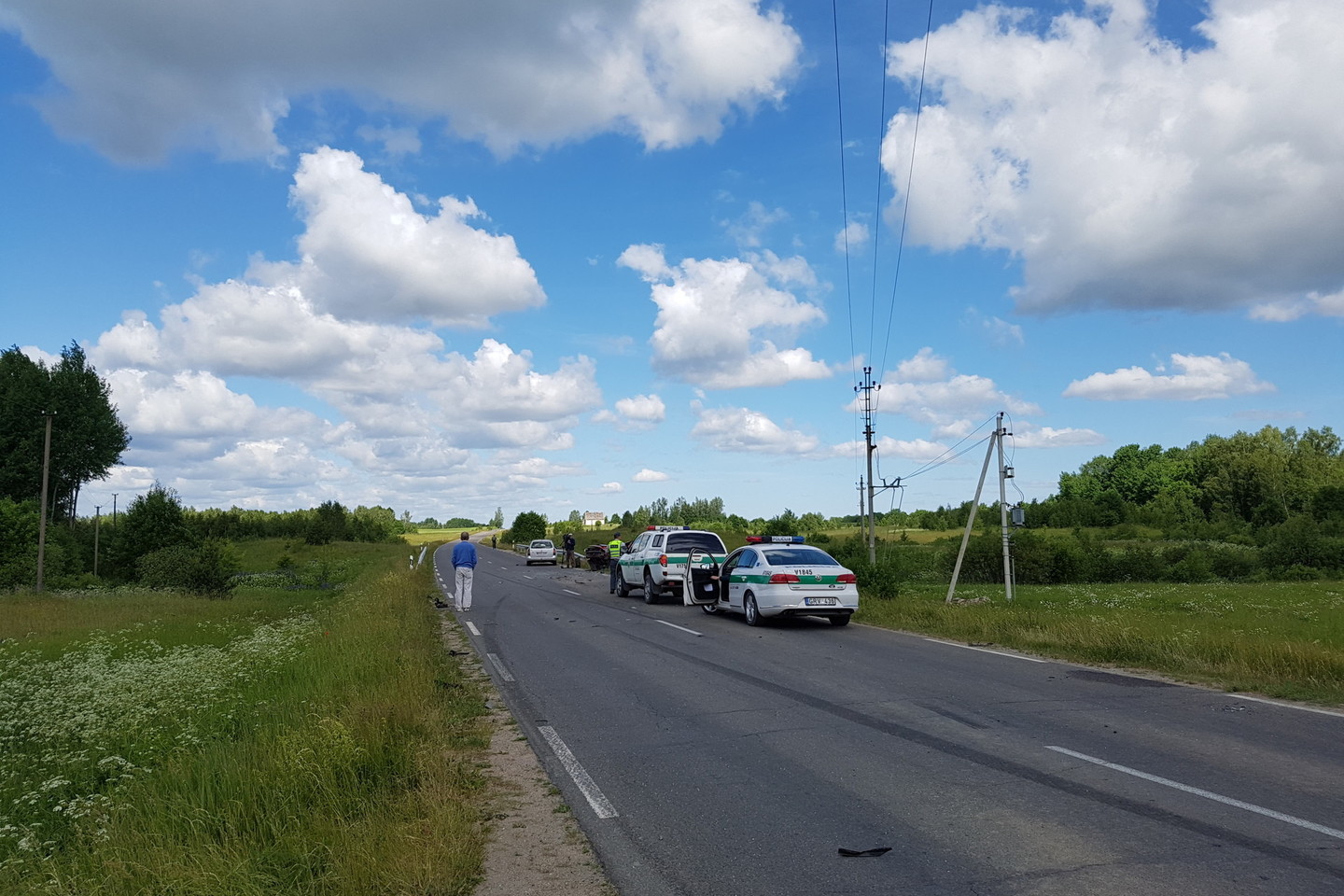 Avarija įvyko nuo Sudervės kaimo važiuojant Kernavės link.