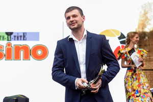 Originalus Artūro Jomanto pokštas sukėlė juoko bangą