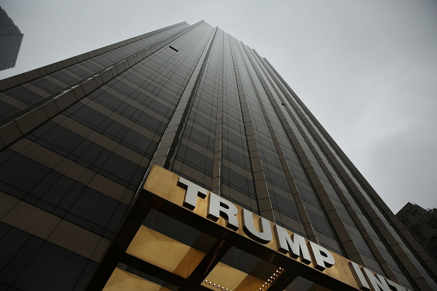 Futbolininkas praėjusiais metais už 18,5 mln. dolerių įsigijo apartamentus Manhatane esančiame „Trump Towers“ dangoraižyje.<br>AFP/Scanpix nuotr.