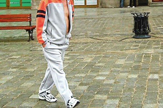 Negavo pilietybės dėl pomėgio dėvėti treningus