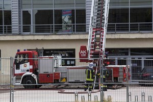 Vingio parke degė estrados stogas