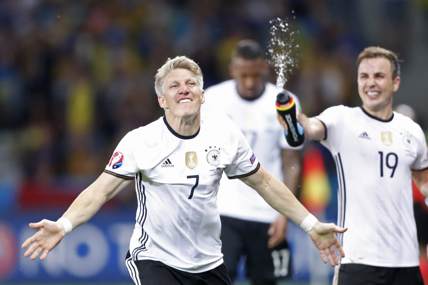 Prancūzijoje prasidėjo „Euro 2016“.