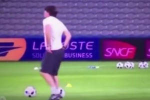 Vokiečių treneris nepasimokė: jis ir vėl elgėsi gėdingai