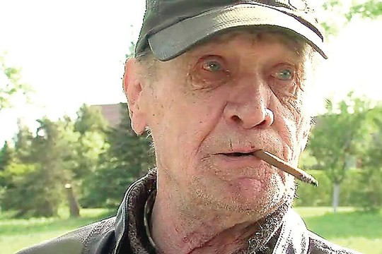 Teismas prezidentės broliui uždraudė lankytis aludėse