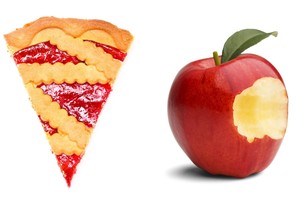 Nustatė, kas pavojingiau: saldus obuolys ar pyragas su saldikliu