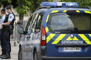 Prancūzijoje psichikos sutrikimų turintis vyras subadė paauglę