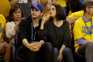 Mila Kunis ir Ashtonas Kutcheris turės antrą vaiką