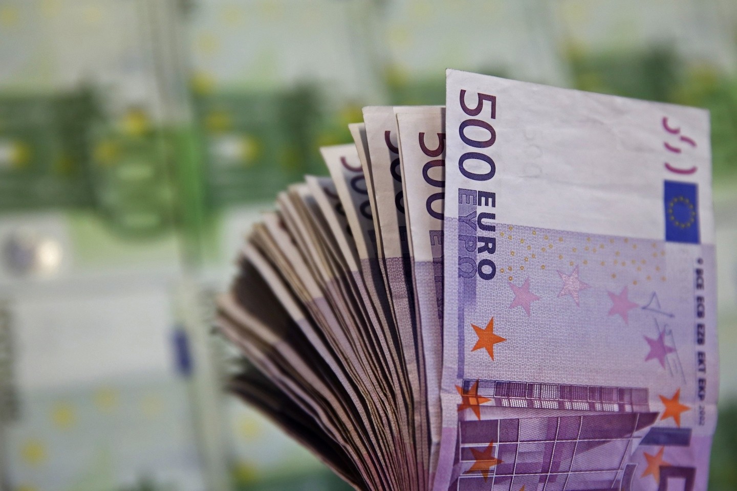 Pagalbos maistu labiausiai skurstantiems asmenimis programai Lietuvoje 2014-2020 metais yra skirta 90,8 mln. eurų